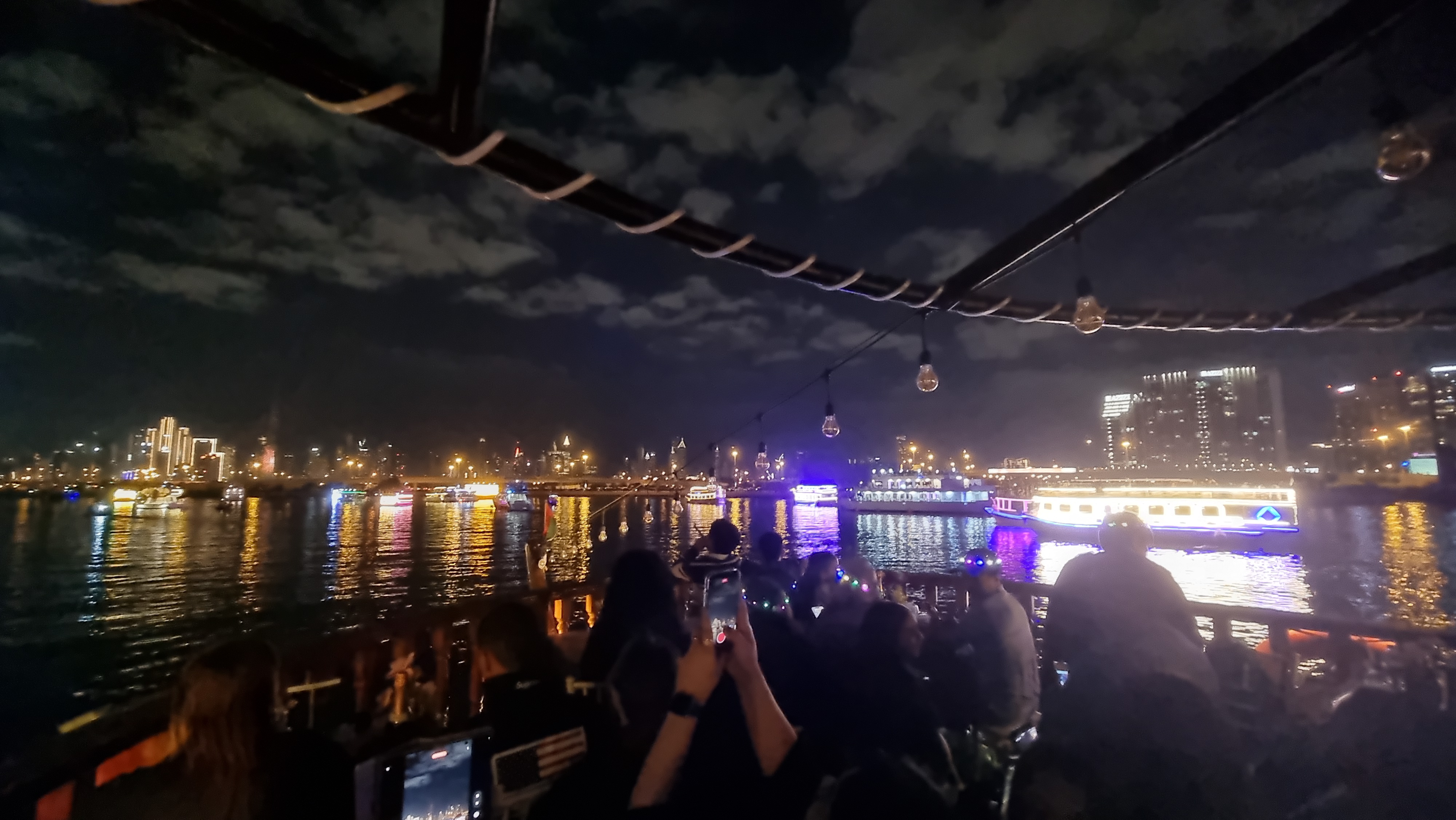 100r.si: V RAZMISLEK | Srečno 2026